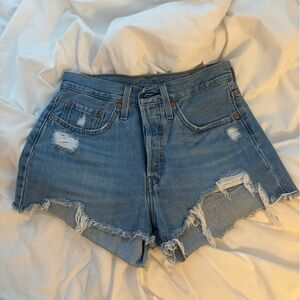 never worn levi’s size 26